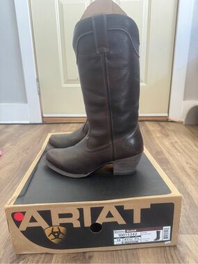 Ariat Dark Brown Leather Cowboy Boots with Stacked Heel